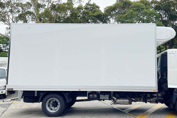 F:\Bluehost 平台\英语\Topolo-truck\Truck body\Refrigerated truck body\commerce\主图处理\处理好的\Durable Insulated Truck & Van Bodies with FRP Sandwich Panels